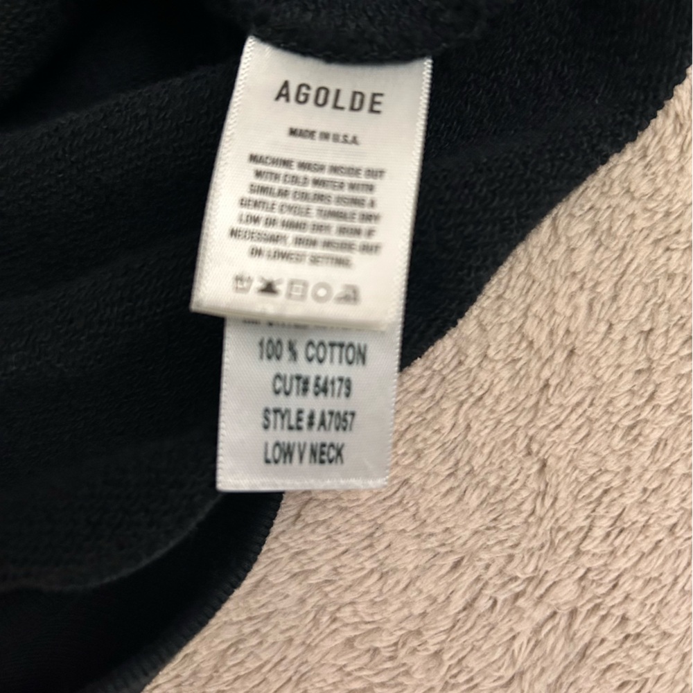 🔥AGOLDE Deep V-Neck Black Sweatshirt🔥 - Picture 6 of 7